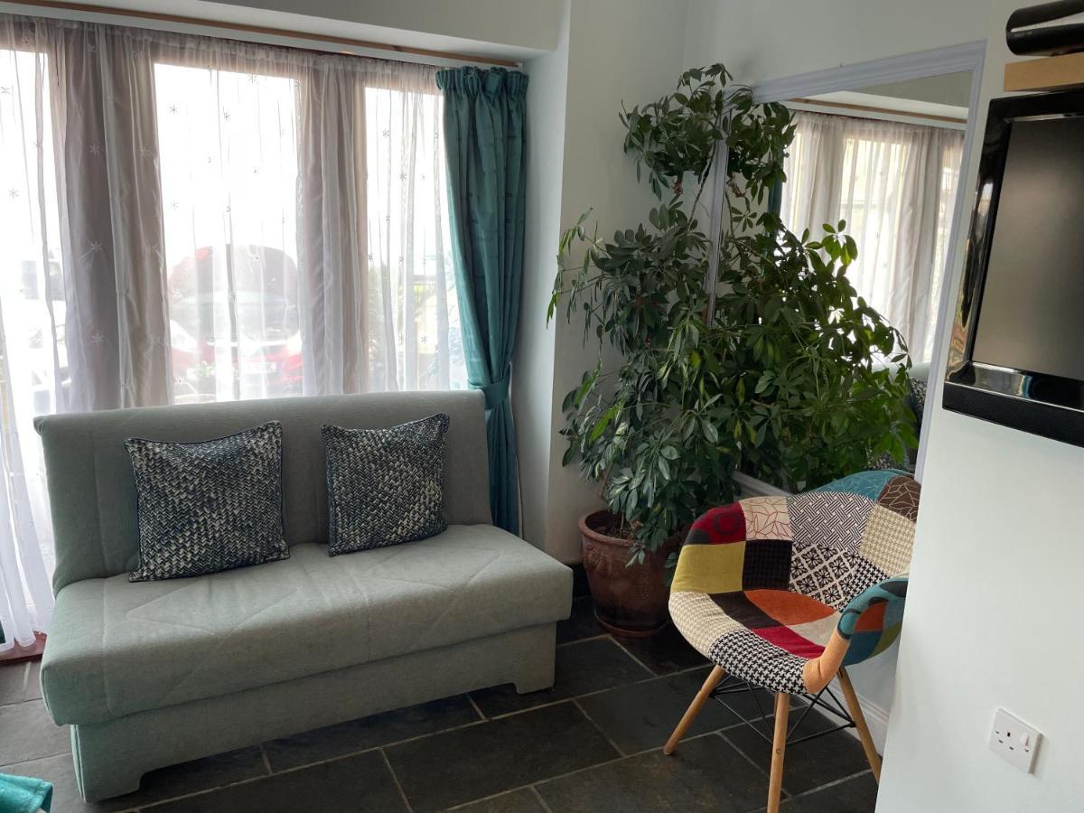 Deluxe Double or Twin Room with Sea View